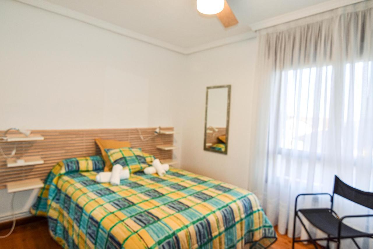 Amplio Y Comodo Chalet En Ajo Con Preciosas Vistas ภายนอก รูปภาพ